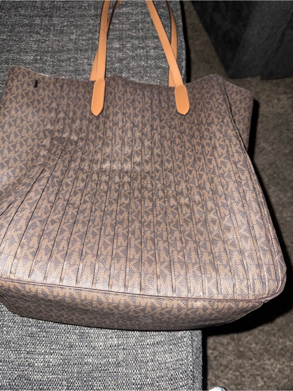 Micheal Kors Brown Quilted Leather Tote Bag - Classic Carryall
